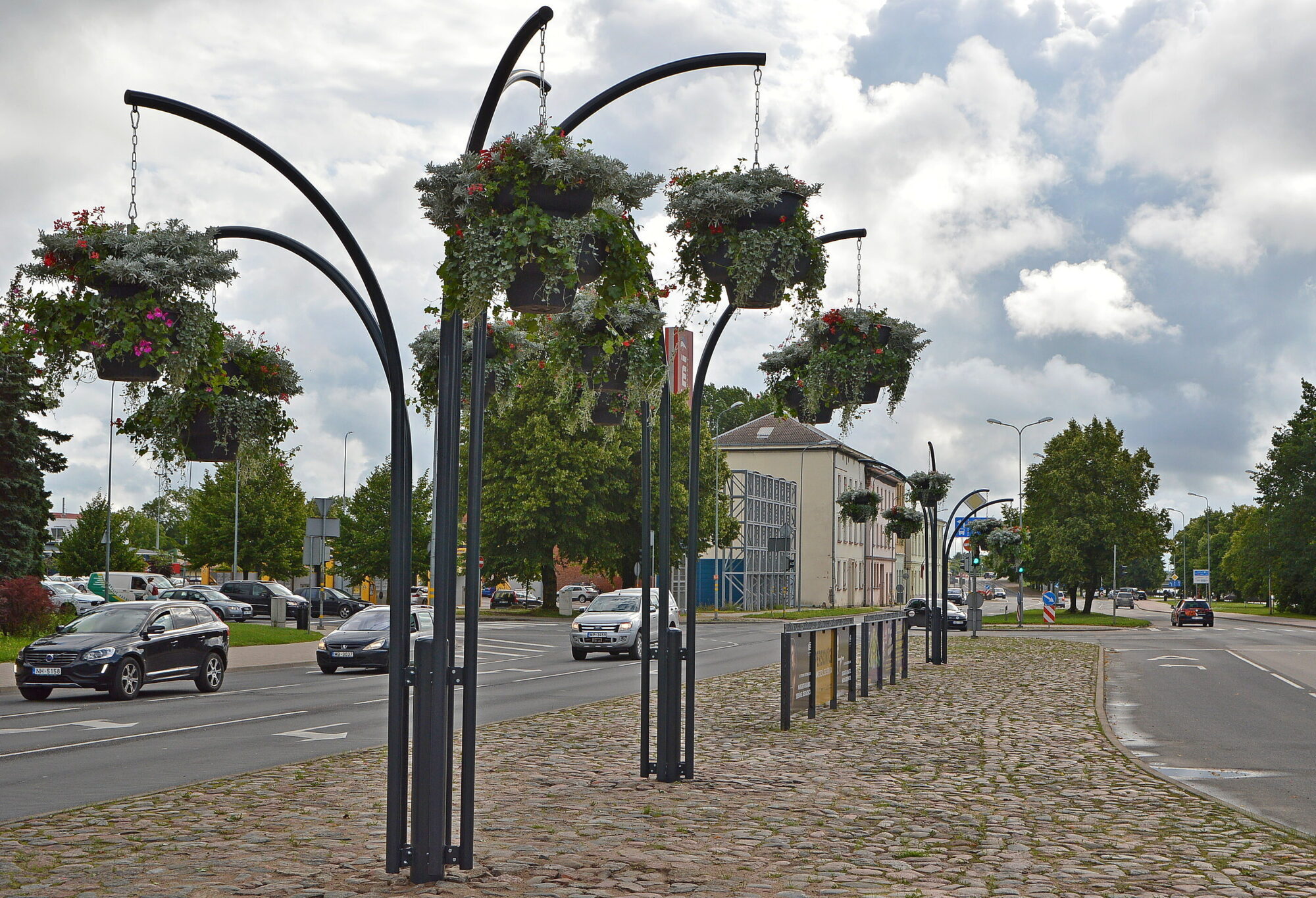 Jaunajā ostmalā uzzied puķu koki