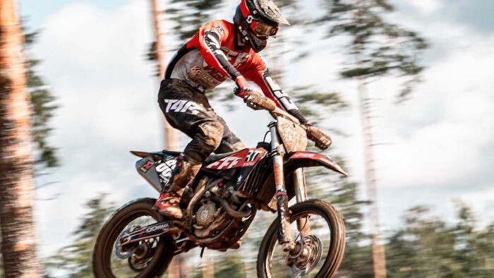 Stendes motokrosā “MX Pro” klasē uzvar Uldis Freibergs