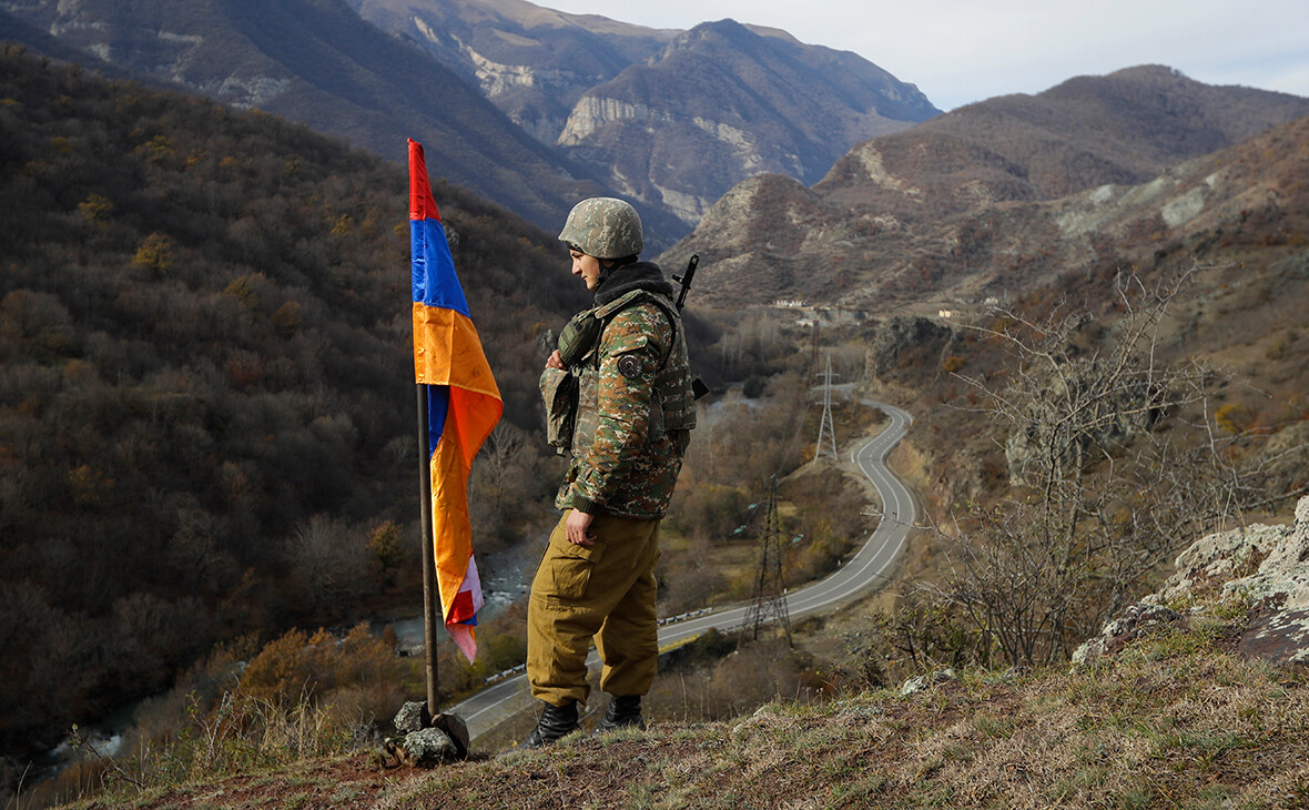 Azerbaidžāna sākusi militāru operāciju faktiski neatkarīgajā Kalnu Karabahā