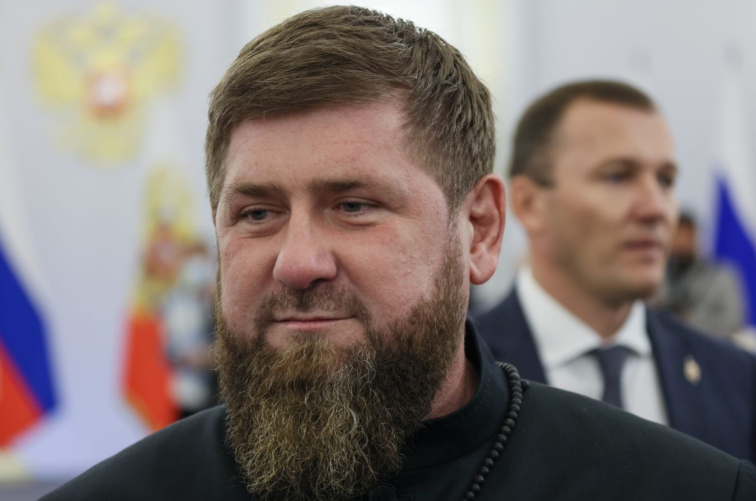 Kadirovs ar jauniem “Telegram” video atspēko baumas par slimību