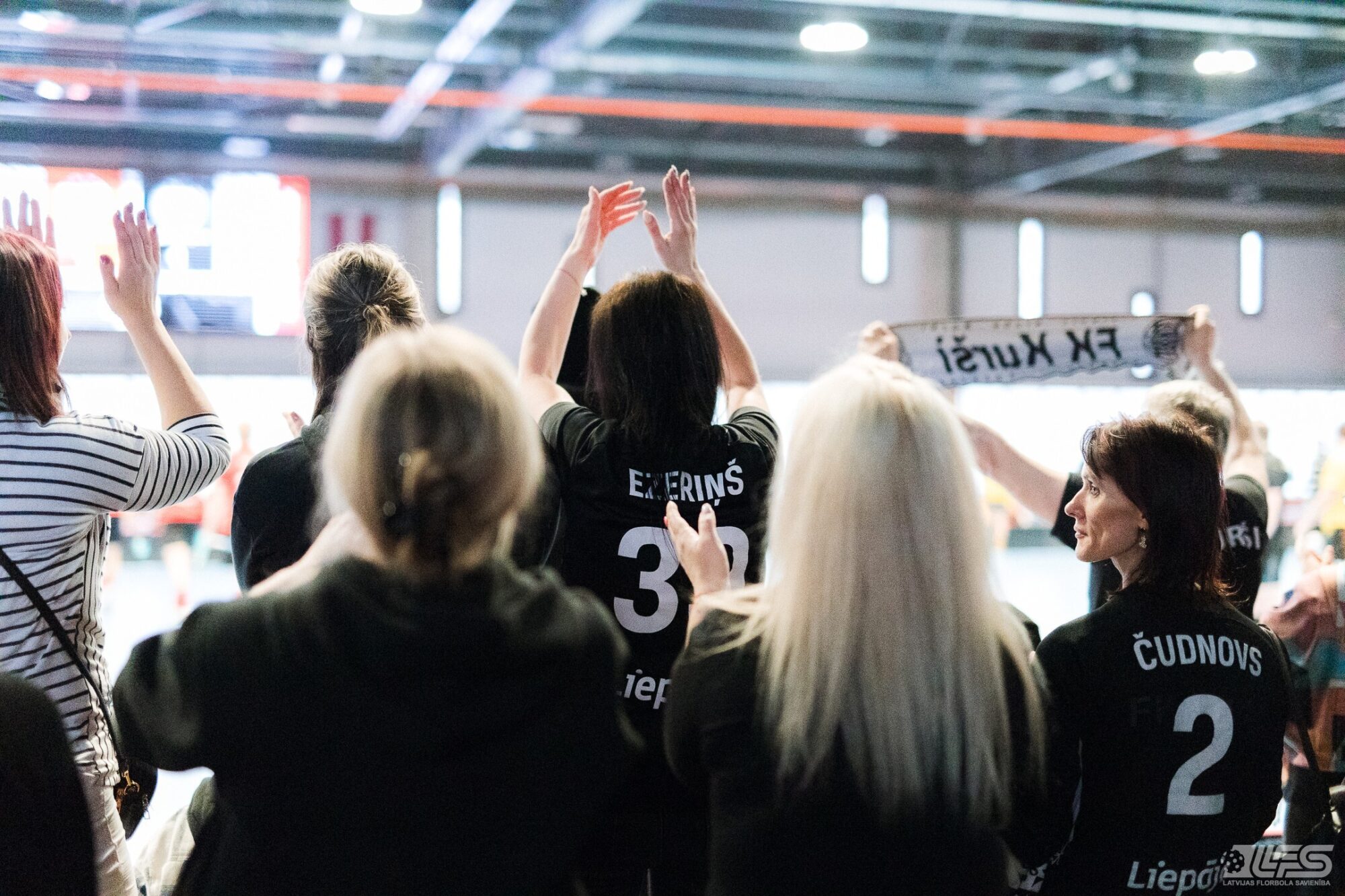 Ar kurzemnieku dueli startē florbola 1. līgas sezona