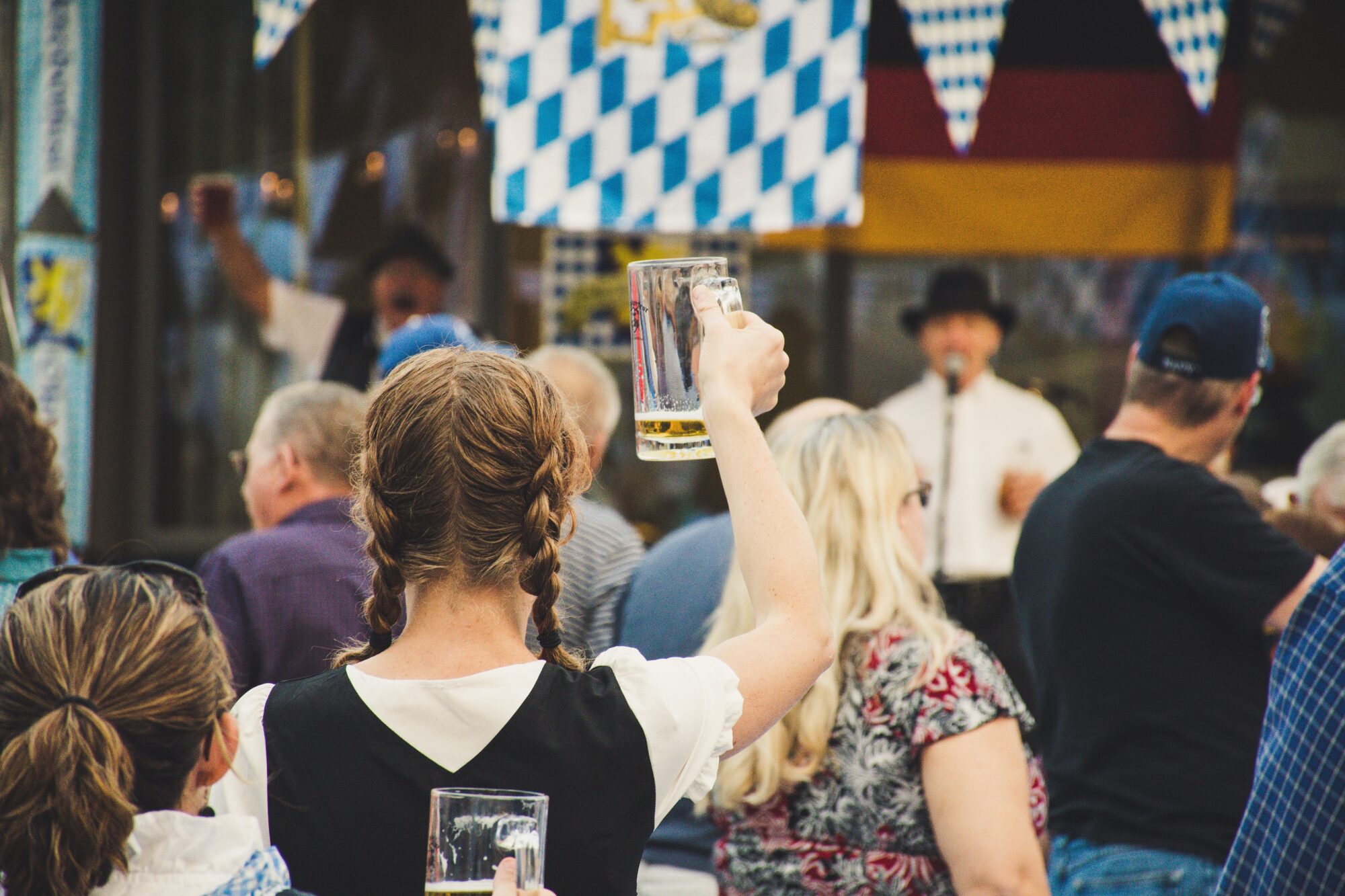 “Oktoberfest” alus cena par litru pirmo reizi pārsniegs 15 eiro