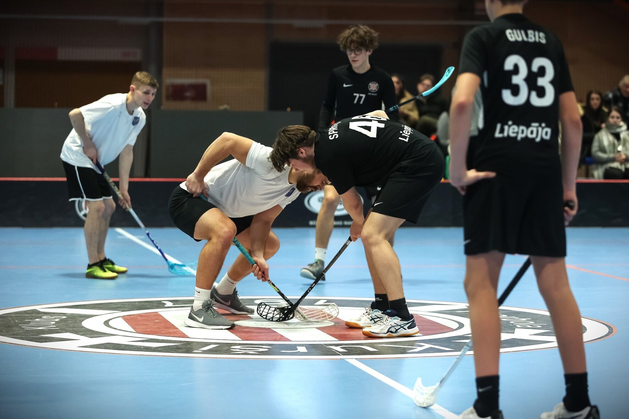 Sākusies pieteikšanās Liepājas čempionātam florbolā