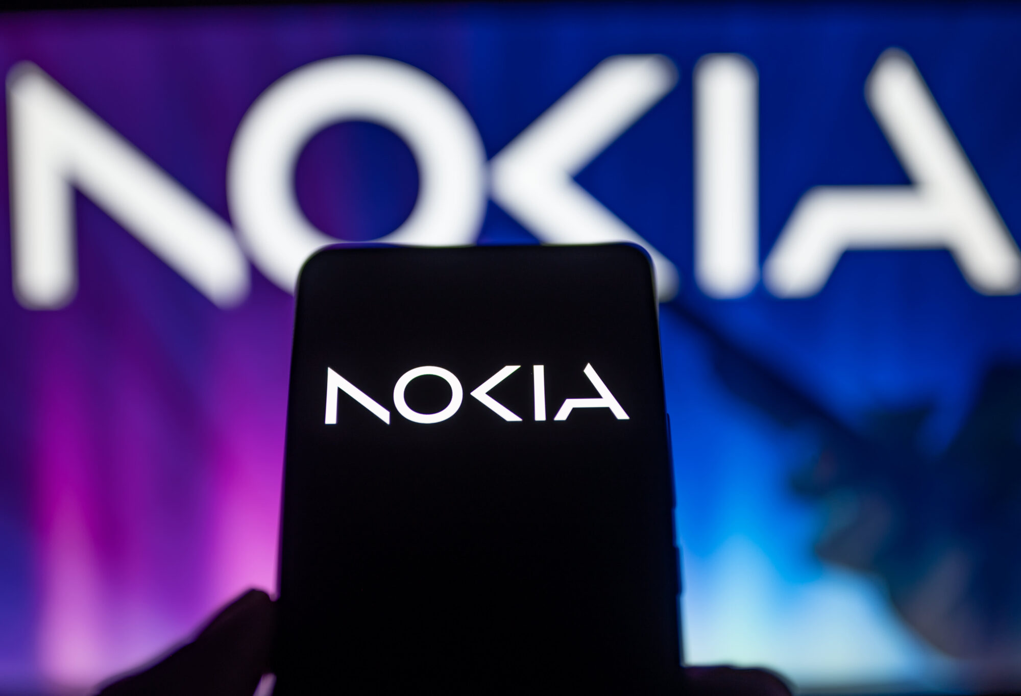 “Nokia” izpilddirektora amatā ieceļ “Intel” mākslīgā intelekta grupas vadītāju