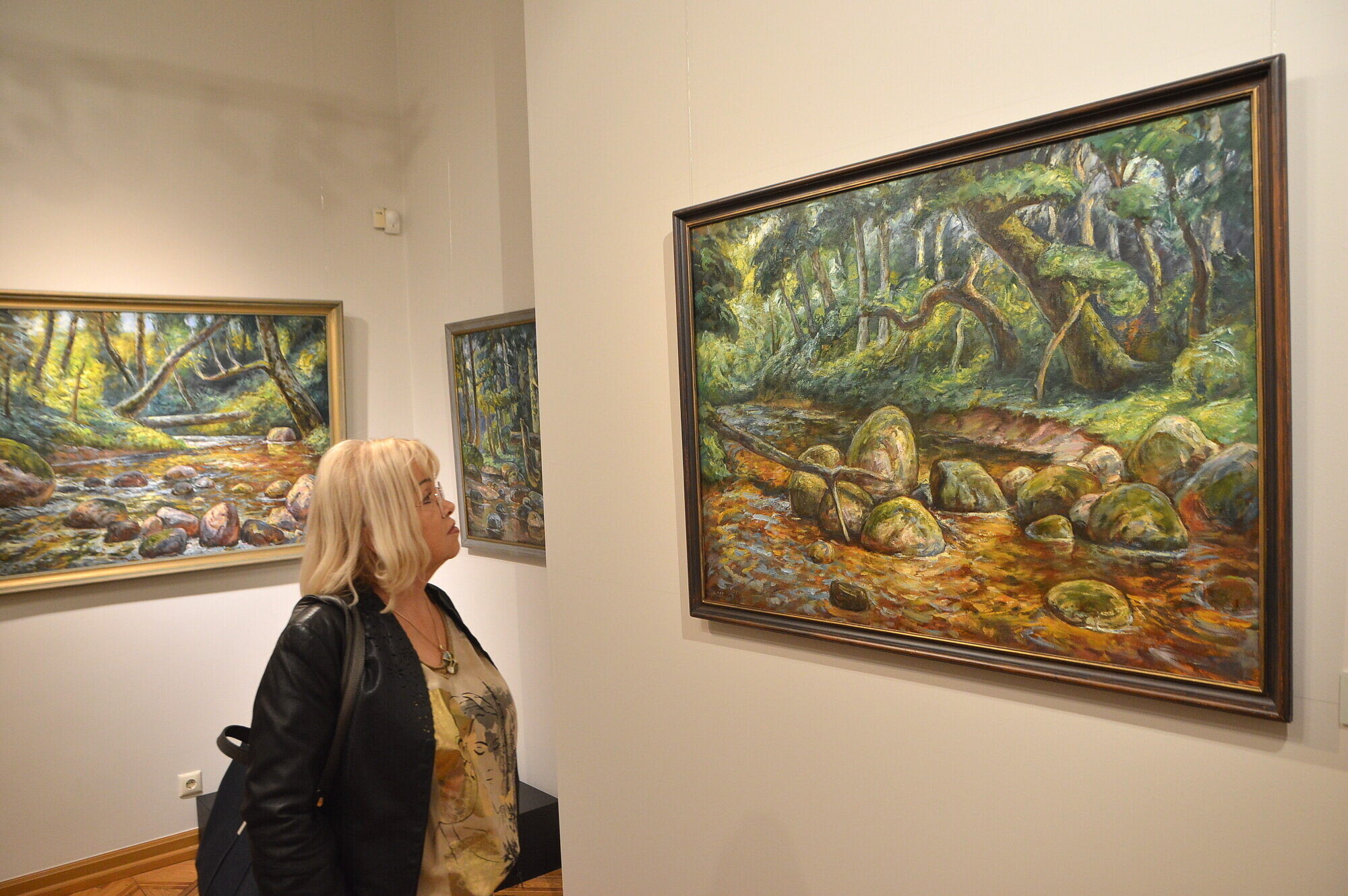 Kultūras ziņas krievu valodā. Jaunas izstādes Liepājas muzejā un galerijā Romas dārzs