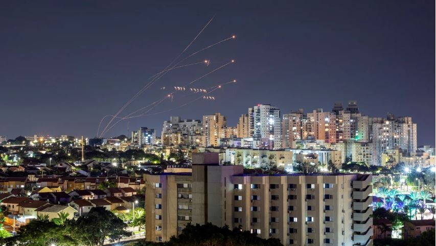 Izraēlas drošības kabinets izsludinājis kara stāvokli