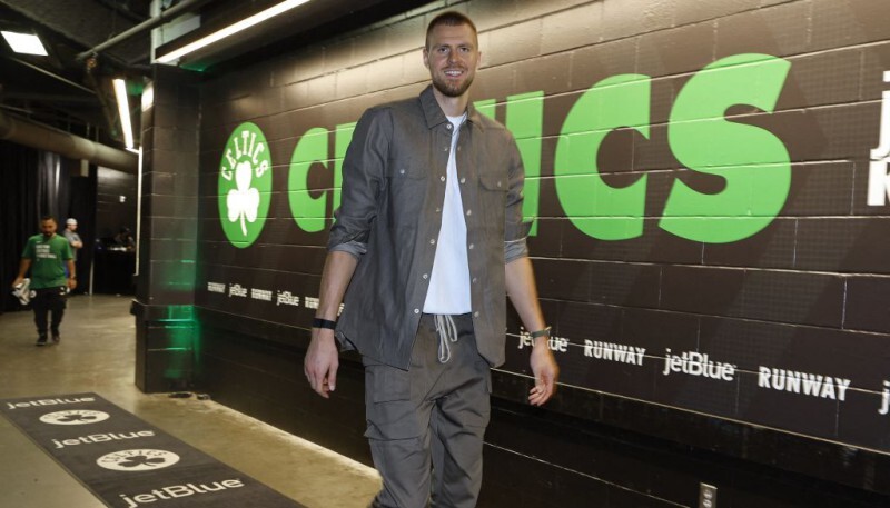 Porziņģis nepiedalās “Celtics” uzvarā NBA spēlē