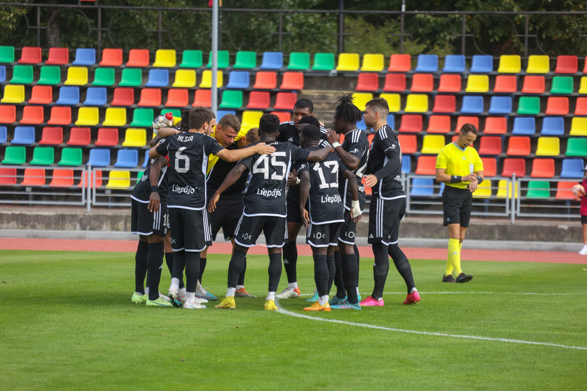 Futbola virslīgā tiksies “Liepāja” un “Jelgava”