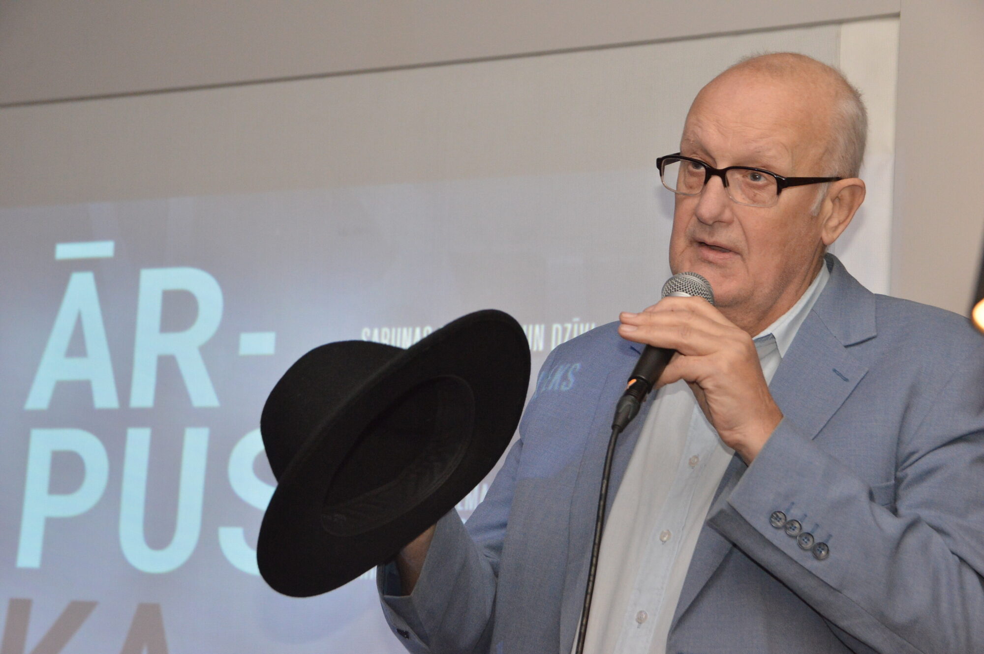 Jānis Paukštello: “Providence mani noskūpstījusi”
