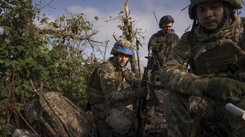 ISW: Ukrainas spēkiem nelieli panākumi pie Bahmutas