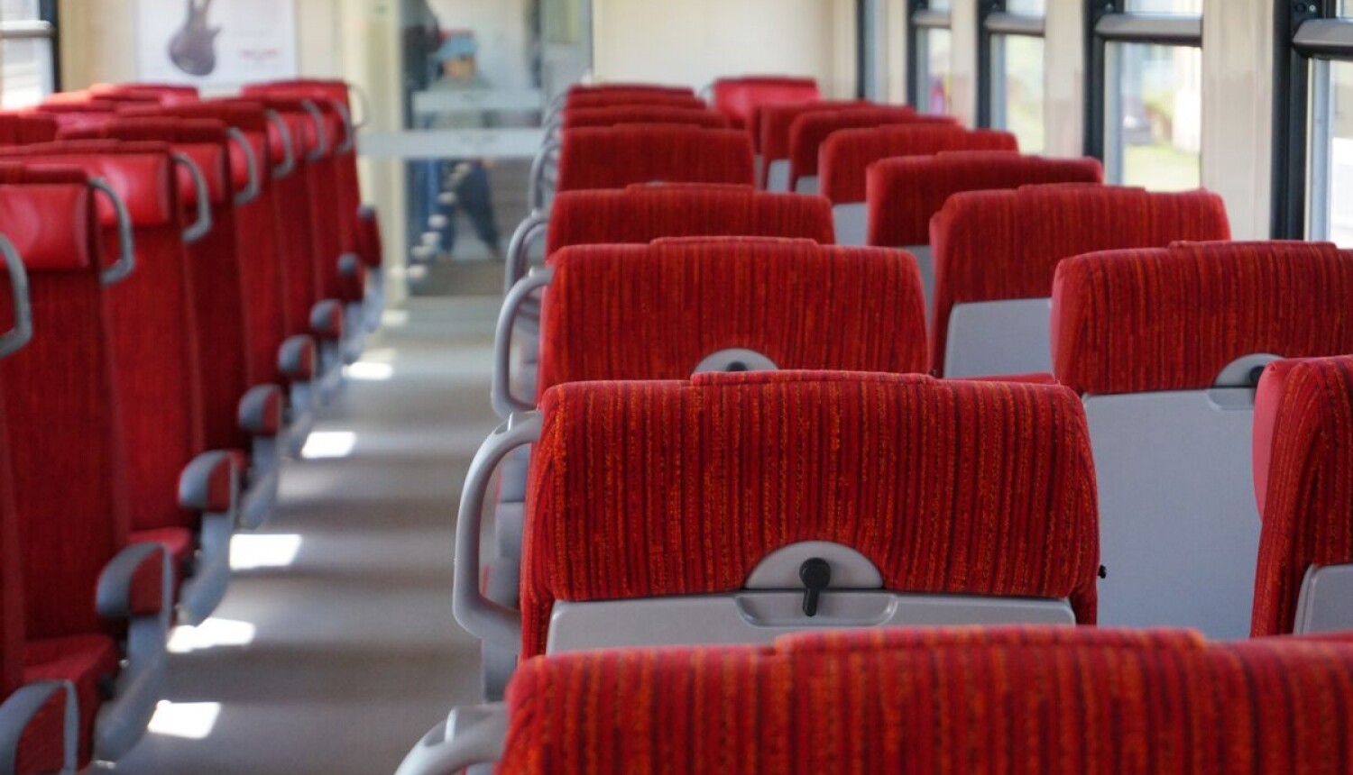 Autobusu un vilciena biļetes no 1. aprīļa kļūs dārgākas