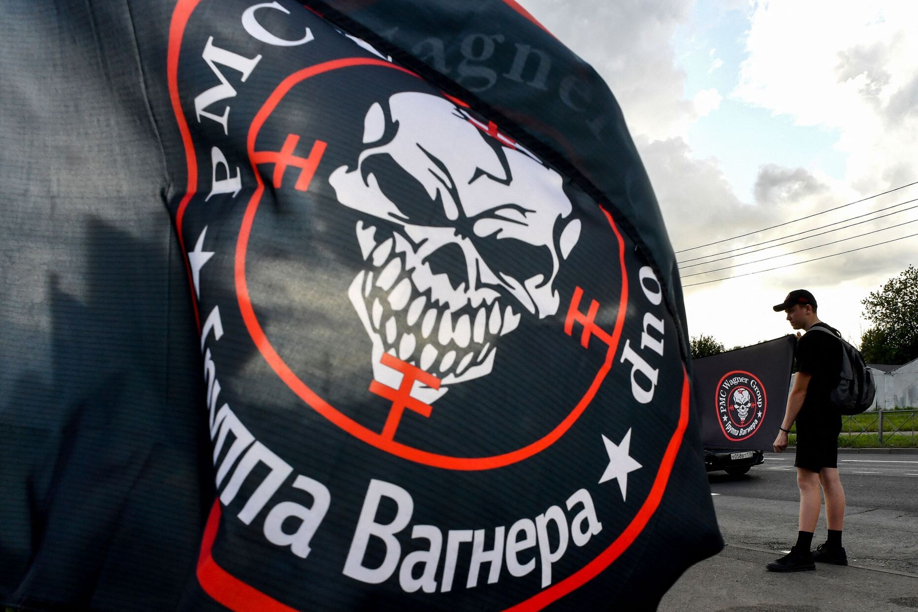 CĀR notiek protesti pret krievu algotņu bandu “Vagner”