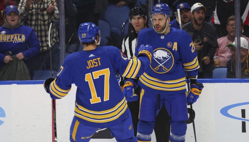 Girgensons gūst vārtus “Sabres” uzvarā pār “Lightning”