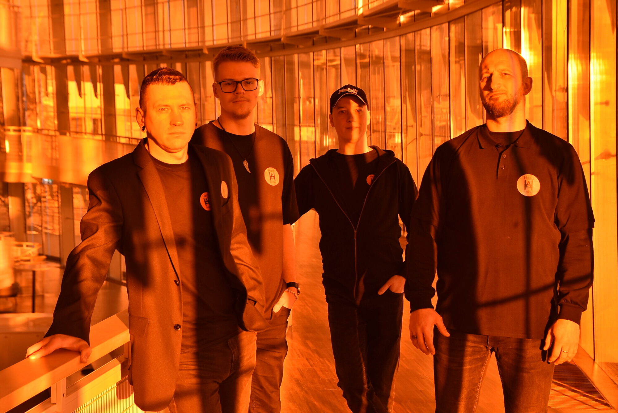 Grupa “Hard Amber” publisko debijas albumu “Dzīve”