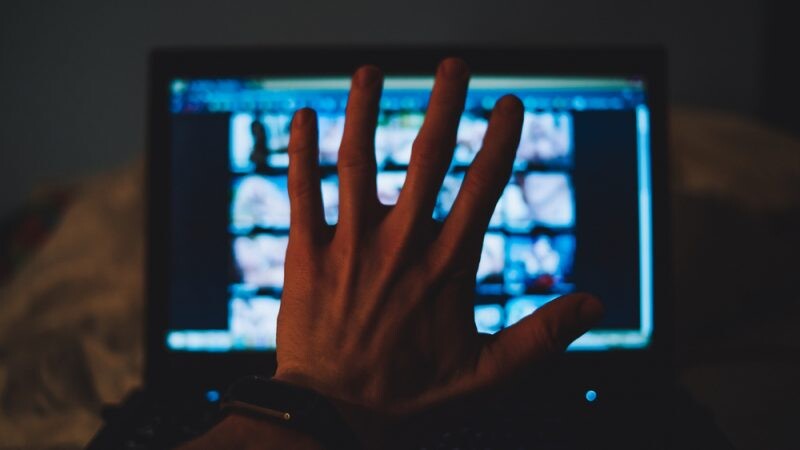 Spānijā bērnu pornogrāfijas lietā aizturēts 121 cilvēks