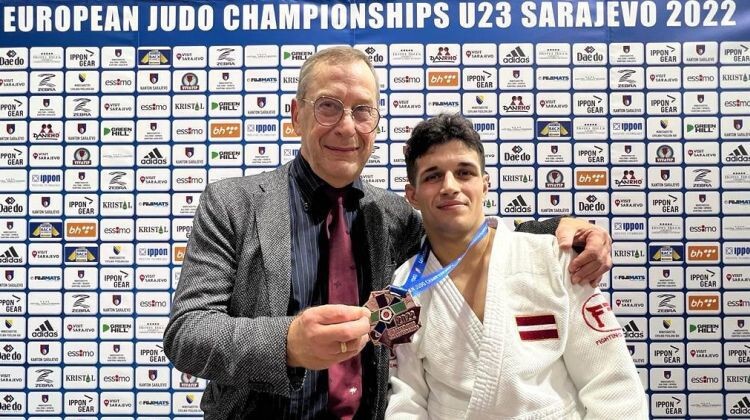 Latvijas džudists de Anželiss izcīna sudraba medaļu Eiropas U-23 čempionātā