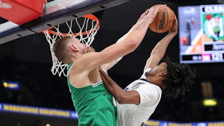 NBA līderei Bostonai otrā spēle pēc kārtas