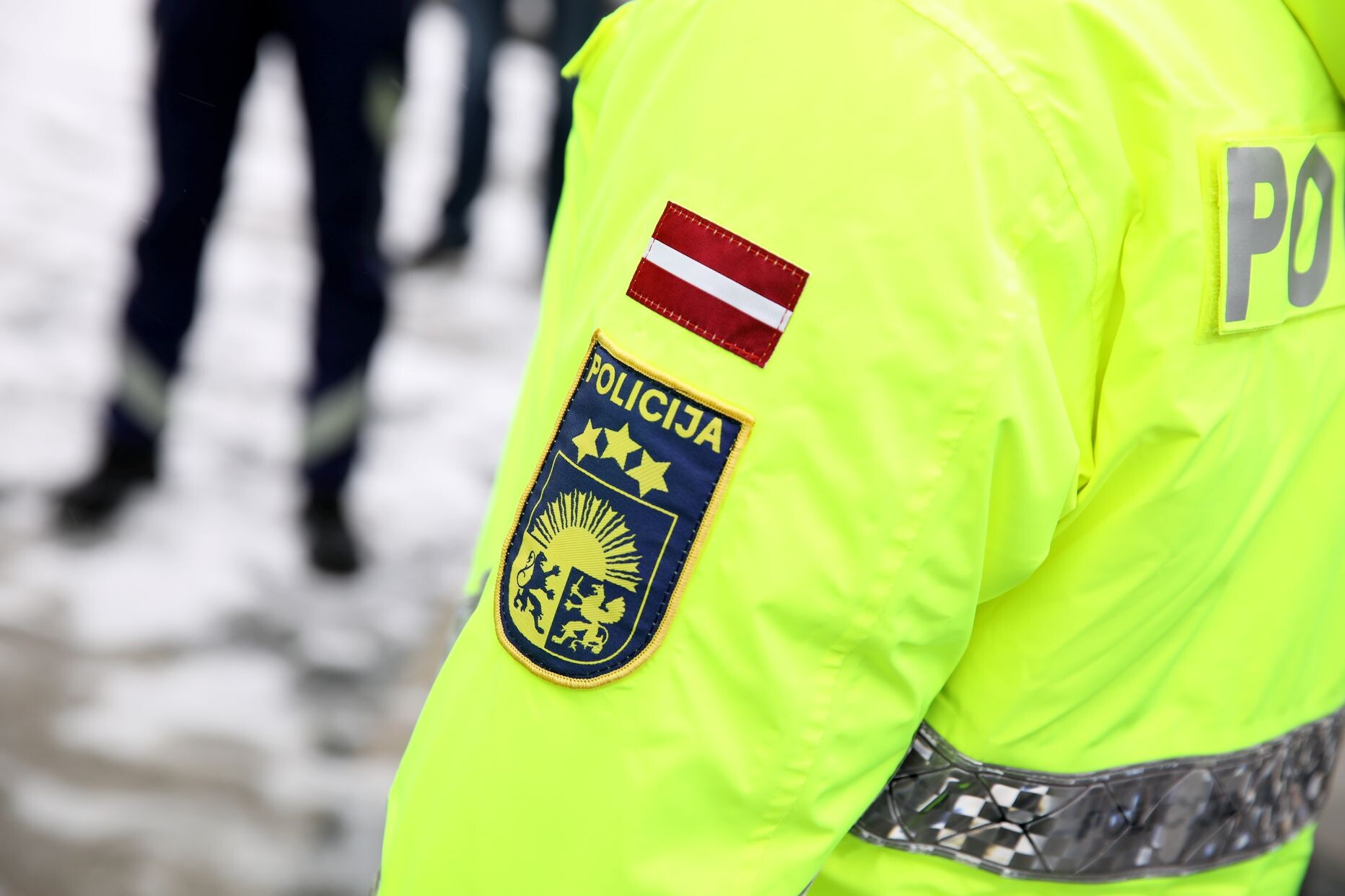 Talsu novadā dzeršanas laikā vīrietis nogalina pudelesbrāli
