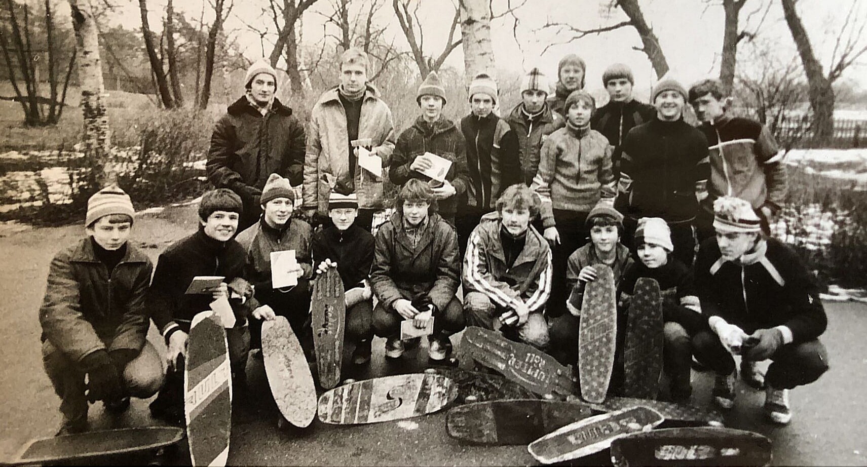 40 gadu ar āķi lūpā. Liepājas skeitborda slaloms svin apaļu jubileju
