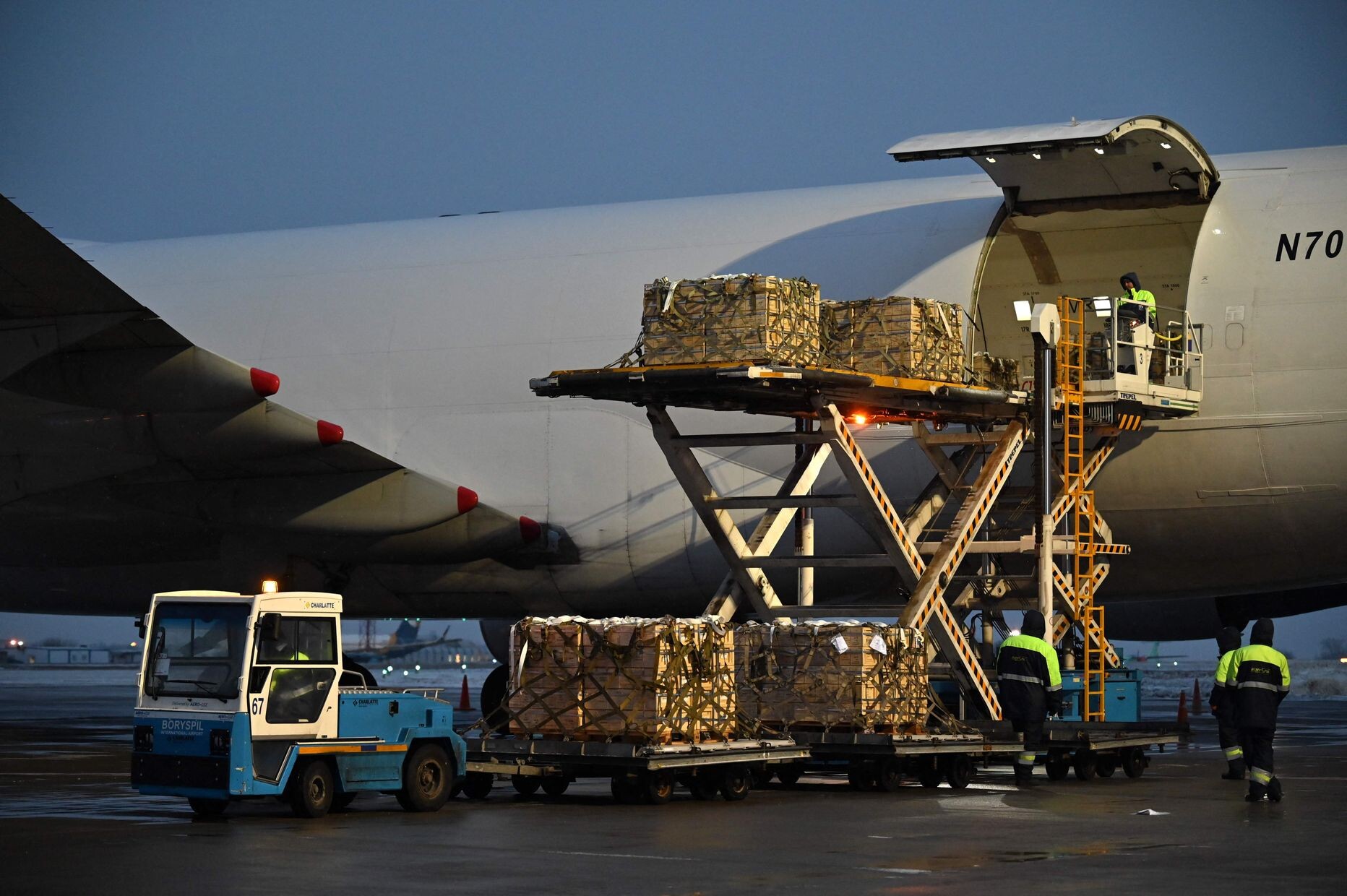 Pentagons: ASV militārās palīdzības paketes Ukrainai kļūst mazākas
