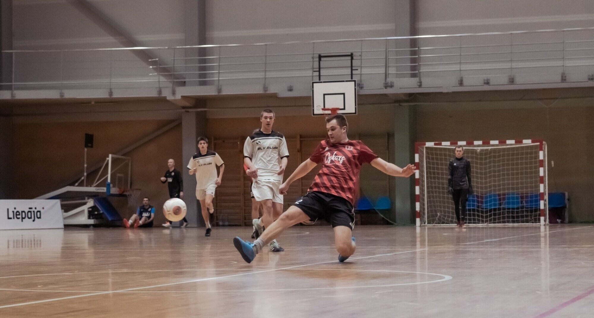 Sāksies Liepājas pilsētas amatieru telpu futbola čempionāts