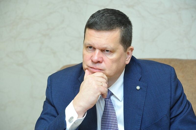 Dienesta pārbaudē neatrod korupcijas riskus Gerharda laikā veiktajā ZM datorsistēmu iepirkumā