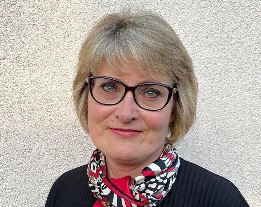 Elīna Purmale-Baumane: Mācīties jebkurā vecumā ir interesanti, aizraujoši un noderīgi