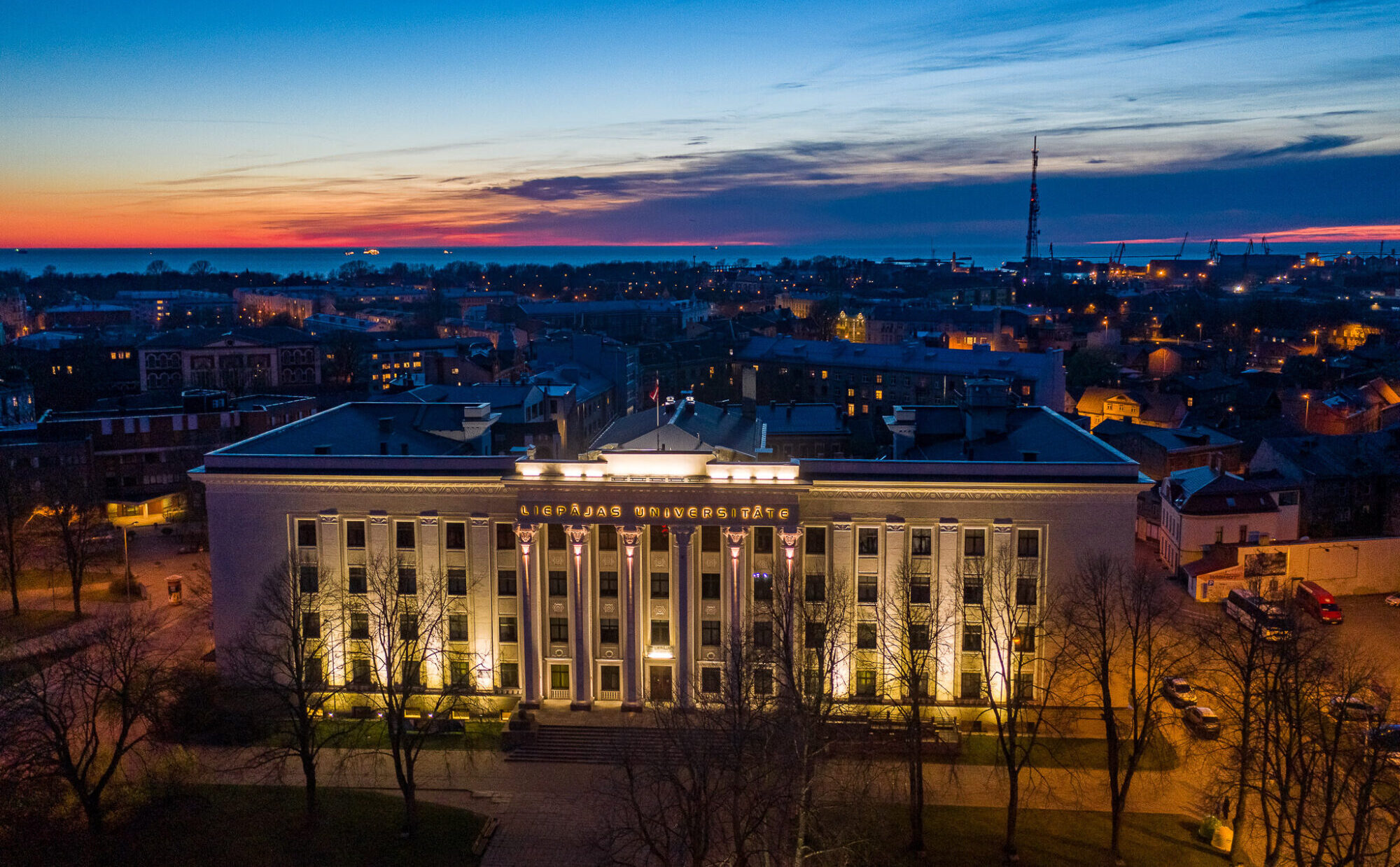Liepājas pašvaldība aicina pieteikt pretendentus Gada balvai zinātnē