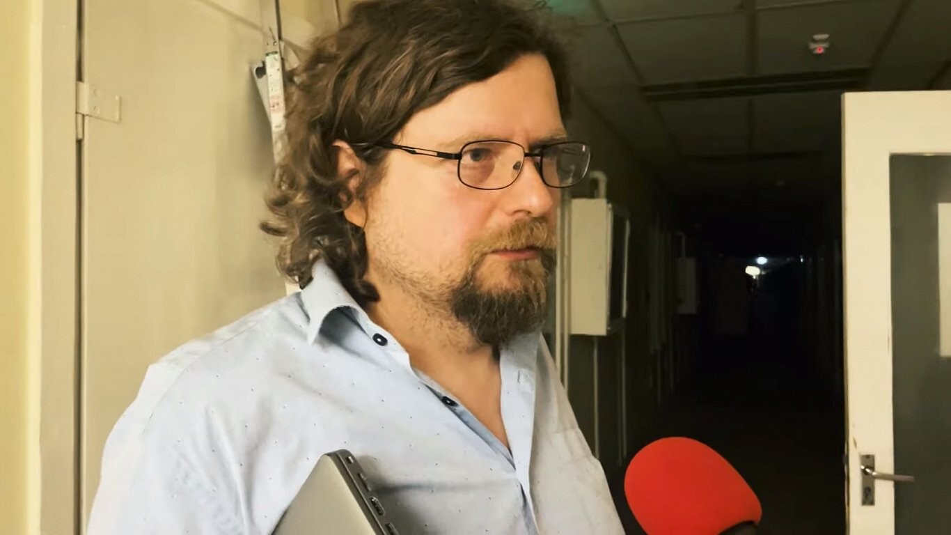 Par seksuālu uzmākšanos vainotais pasniedzējs atstāj LU institūta Zinātniskās padomes vadītāja amatu