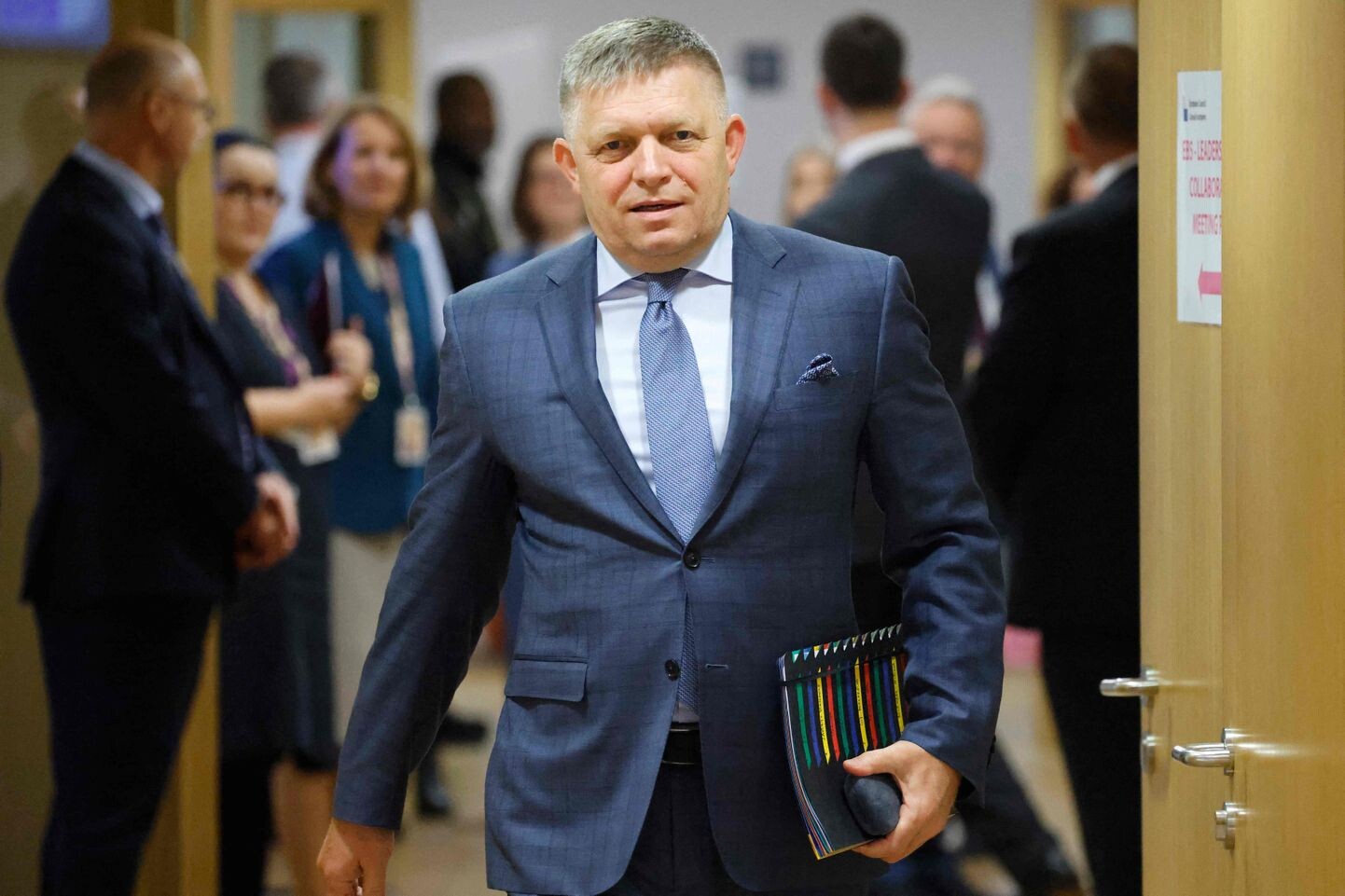 Fico tuvākajās dienās plāno tikties ar Zelenski