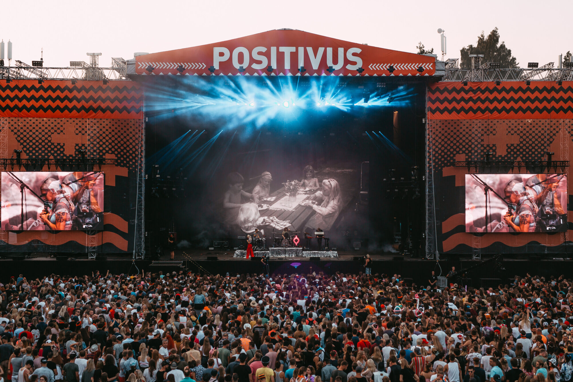 Festivāls “Positivus” nākamgad notiks jūlija vidū Lucavsalā