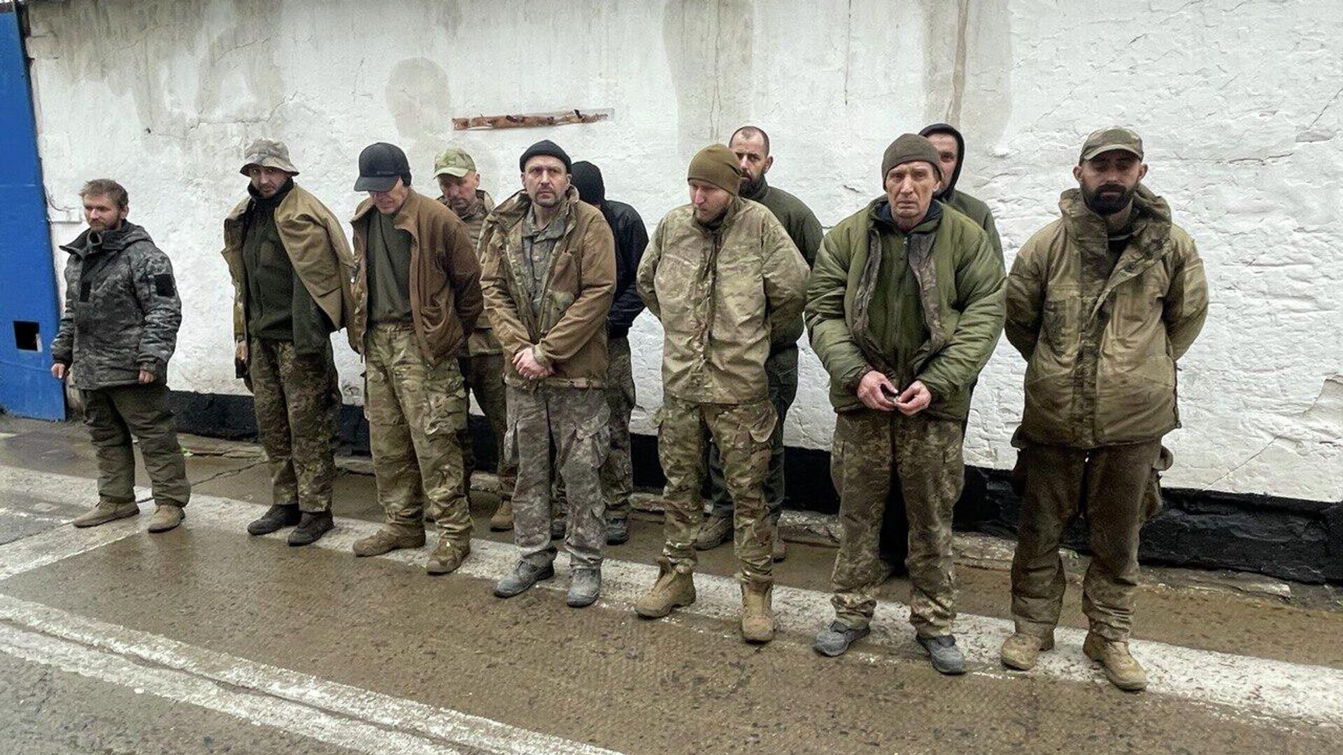 Ukraina un Krievija apmainījušās ar karagūstekņiem