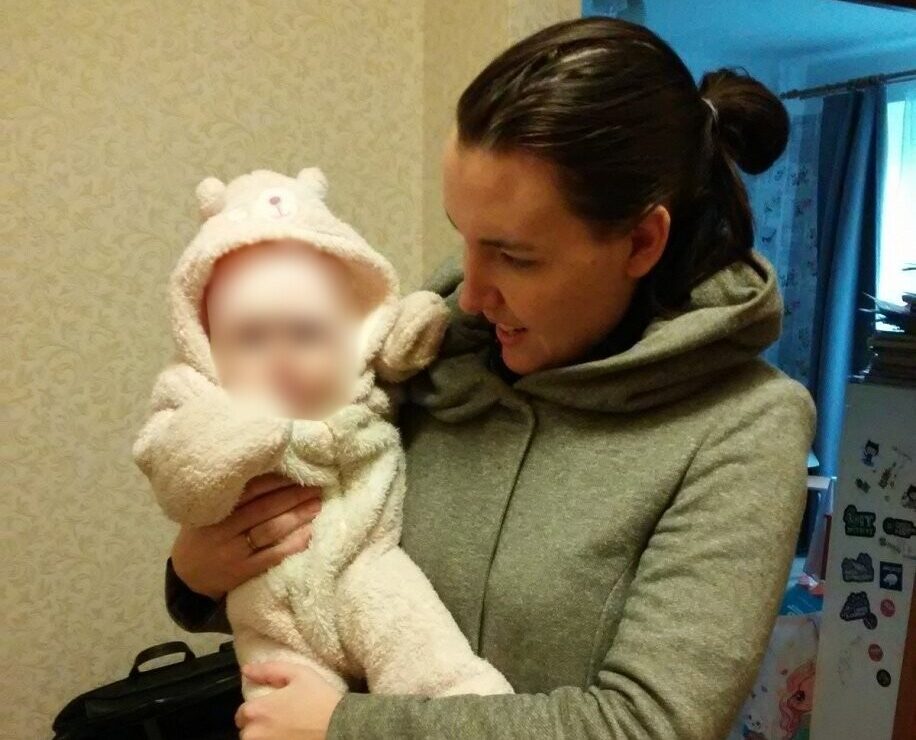 Pazudušās Annas Jansones bērns miris no zīdaiņu pēkšņās nāves sindroma