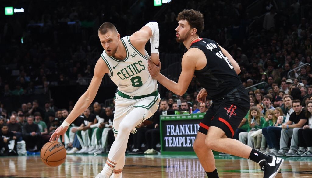 Neskaidra Porziņģa dalība spēlē ar “Spurs”