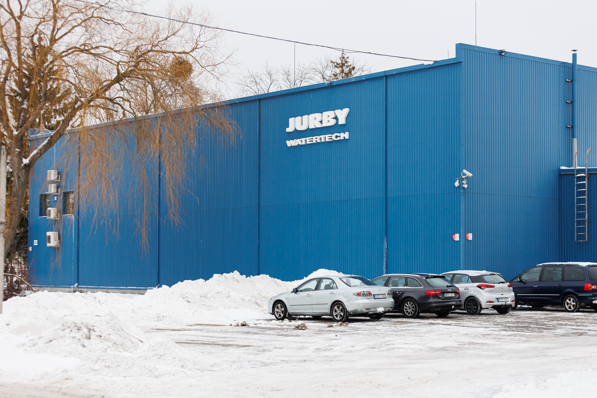Kauņas kompānijā “Jurby Water Tech” veiktas kratīšanas saistībā ar aizdomām par Krievijai noteikto sankciju pārkāpšanu