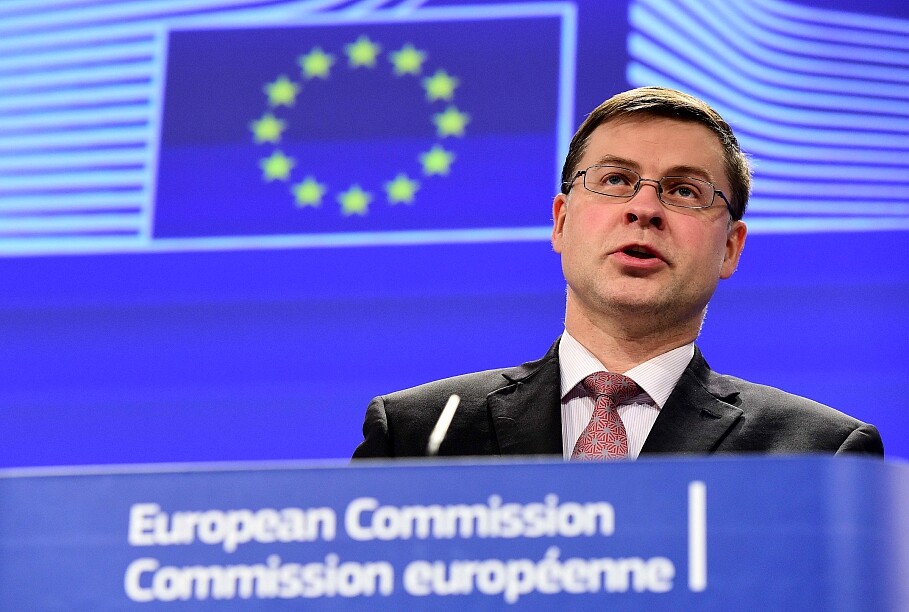 “Jaunās vienotības” līderis EP vēlēšanās varētu būt Dombrovskis