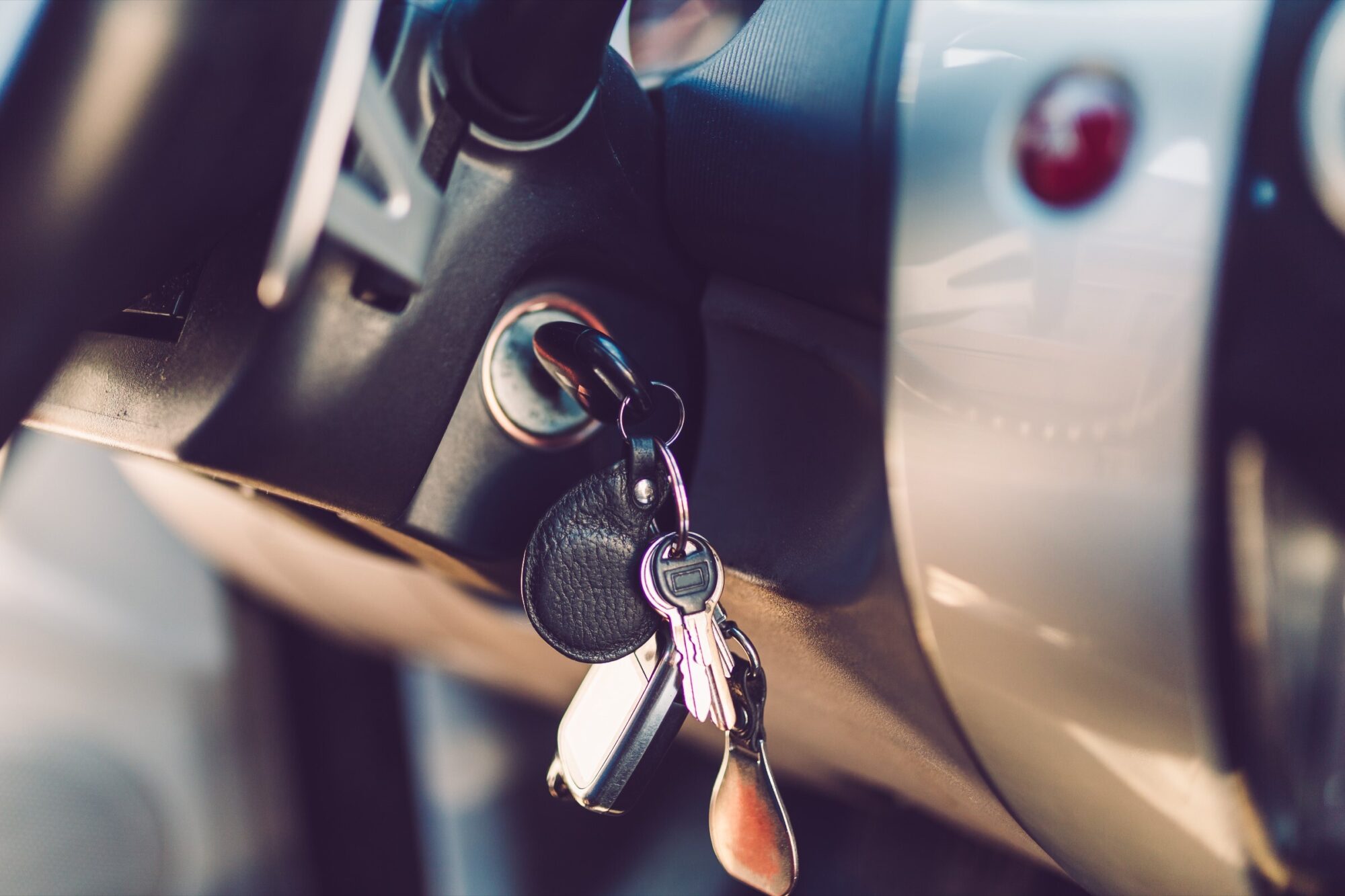 Auto atslēgšana un iedarbināšana ar viedtālruni kļūst arvien izplatītāka