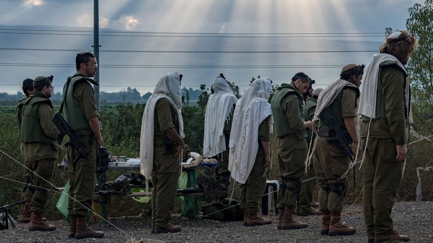 Izraēlas triecienā Libānā nogalināts “Hizbollah” komandieris