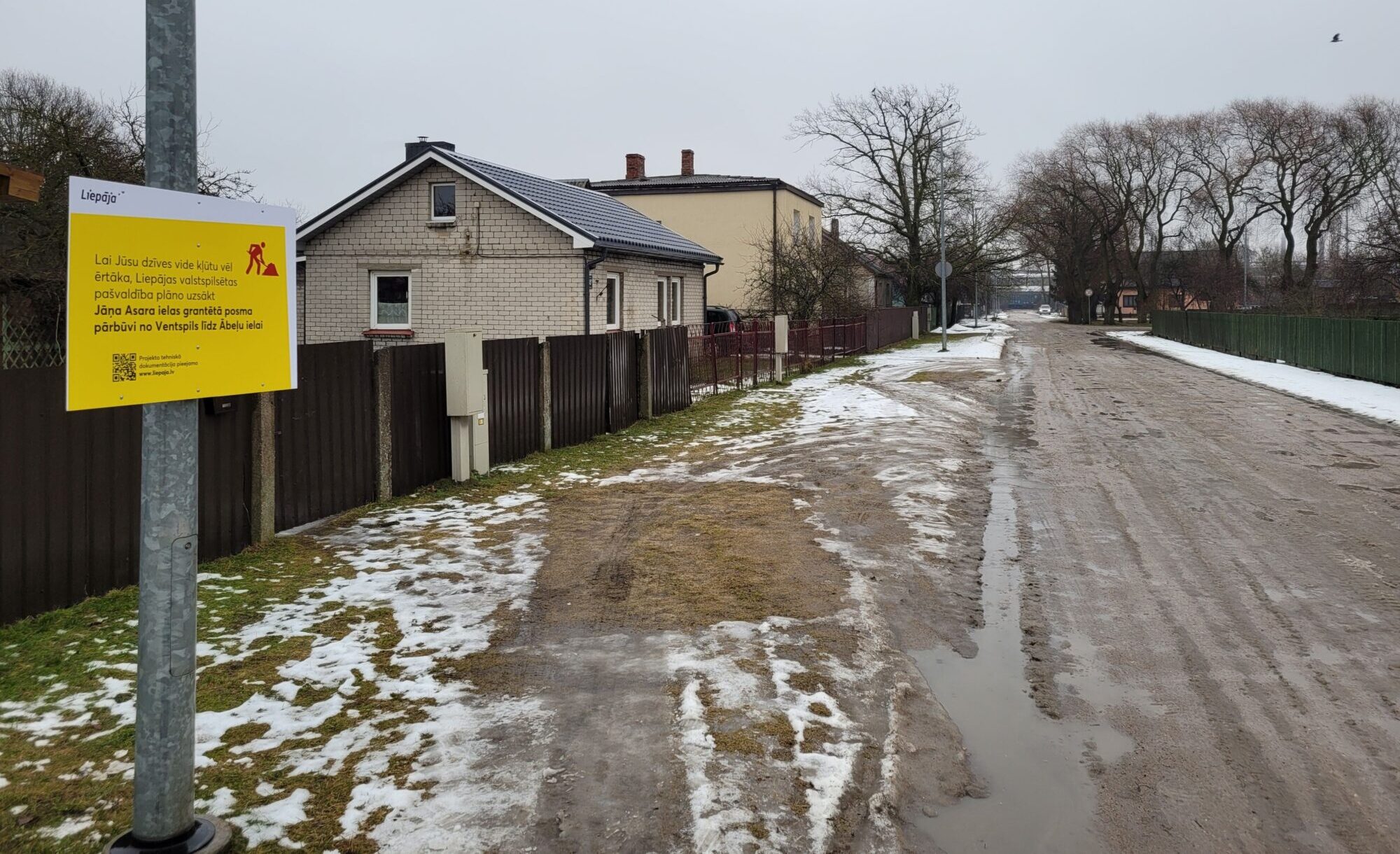 Grants ielu iedzīvotāji vēlas asfaltu, ātrumvaļņus un līdzenas ietves