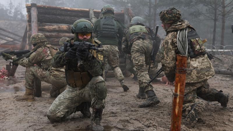 Ukraina apstiprina atkāpšanos no pozīcijām Avdijivkas dienvidos