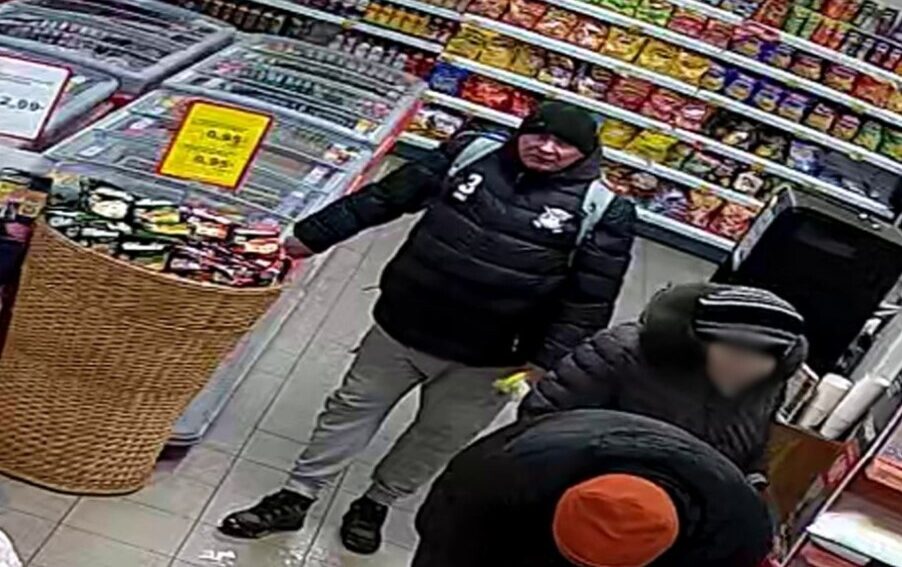Liepājā policija skaidro vīrieša identitāti
