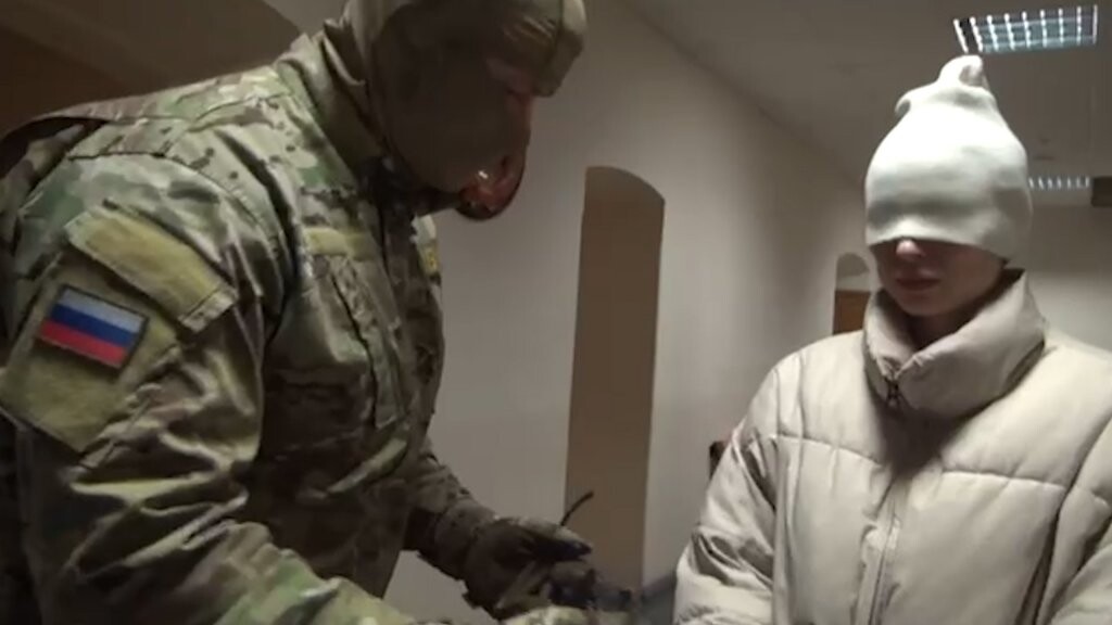 Krievijā par Ukrainas atbalstīšanu aiztur ASV pilsoni