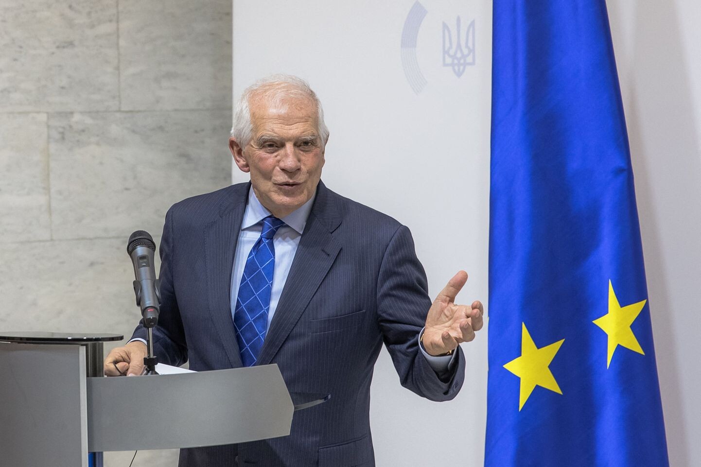 Borels: ES jāpauž atbalsts Krievijas opozīcijai