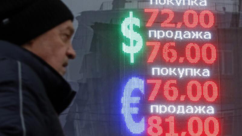 Eiropadome apstiprina jaunās sankcijas pret Krieviju