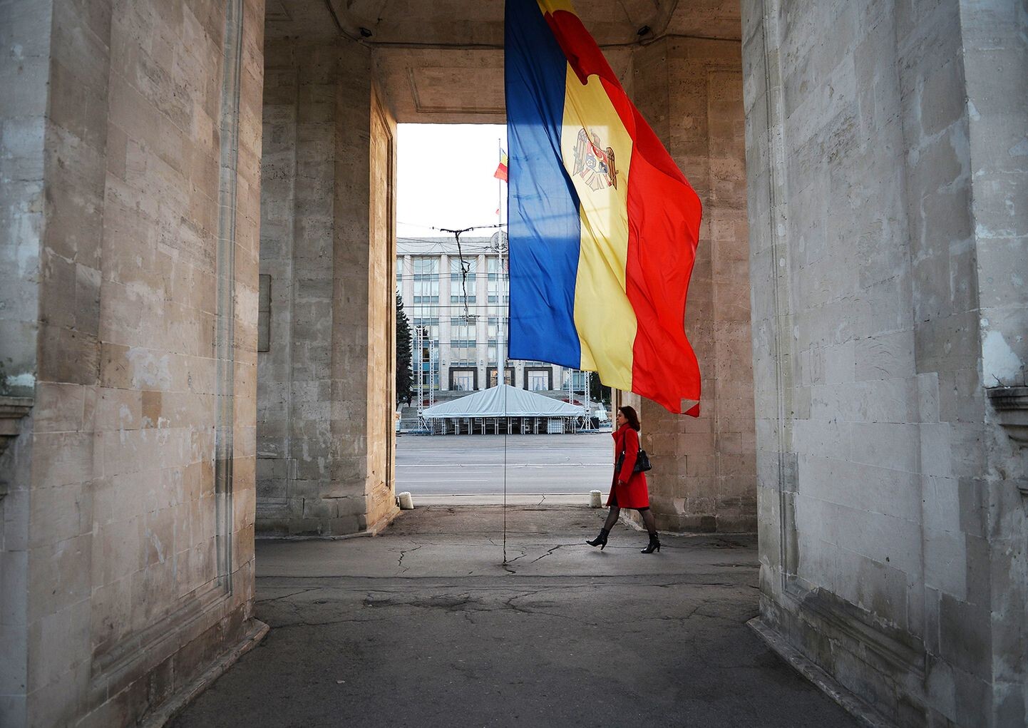 Kremlis rada informatīvus priekšnoteikumus hibrīdkara operācijai Moldovā