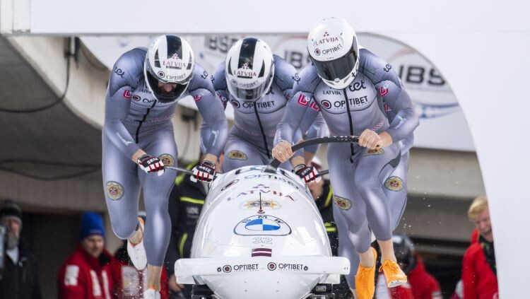 Cipuļa četrinieku ekipāžai dalīta pirmā vieta Pasaules kausa posmā bobslejā