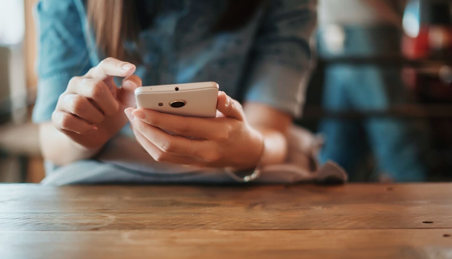 Krāpnieki izsūta īsziņas “e-veselības” vārdā
