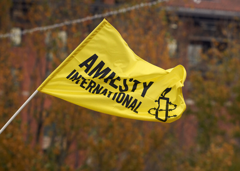 “Amnesty International”: Krievija Ukrainā veic nepārtrauktu kara noziegumu kampaņu