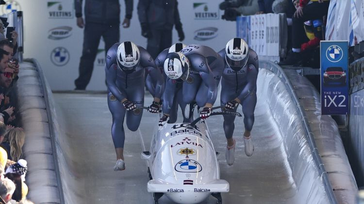 Cipuļa četrinieks izcīna ceturto vietu pasaules bobsleja čempionātā