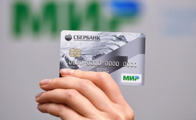 Armēnijas bankas pārtrauc apkalpot Krievijas maksājumu kartes